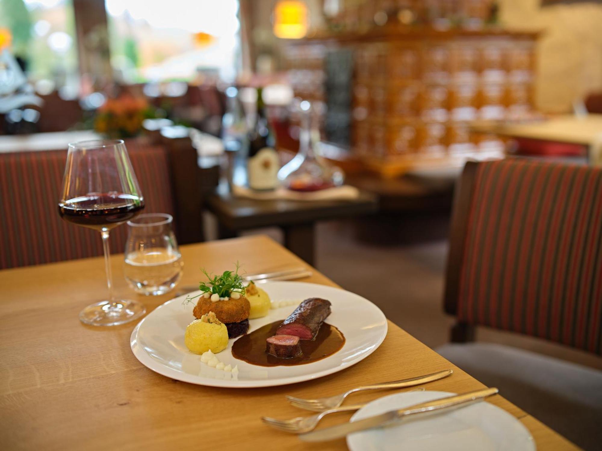 Hotel Restaurant Waldsaegmuehle Pfalzgrafenweiler Exteriör bild